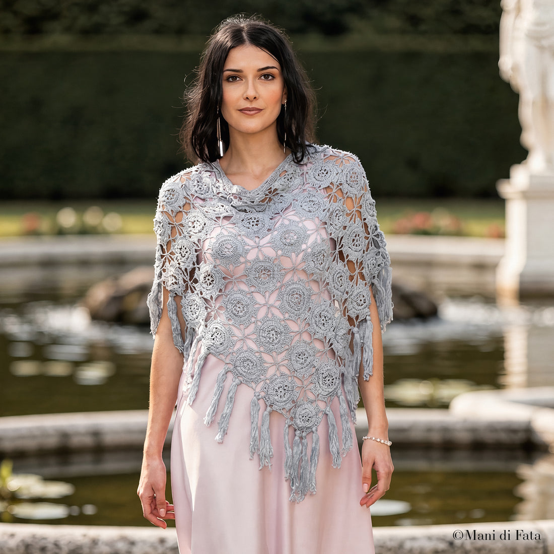 Kit scialle grigio Rose all'uncinetto