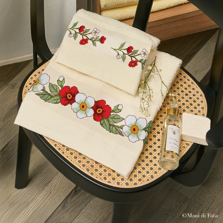 Kit parure spugna burano avorio Fiori Rossi ricamo punto croce