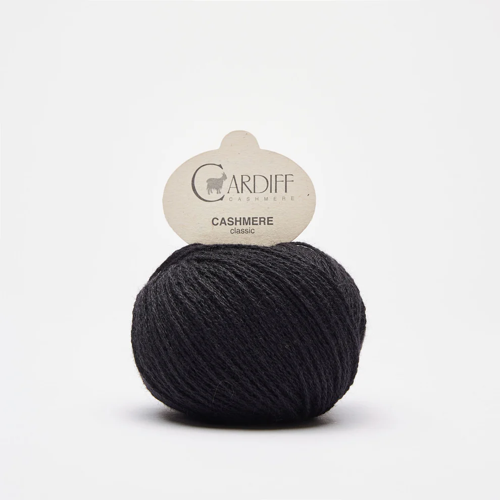 Gomitolo Cashmere da 25gr Nero VX 0516 