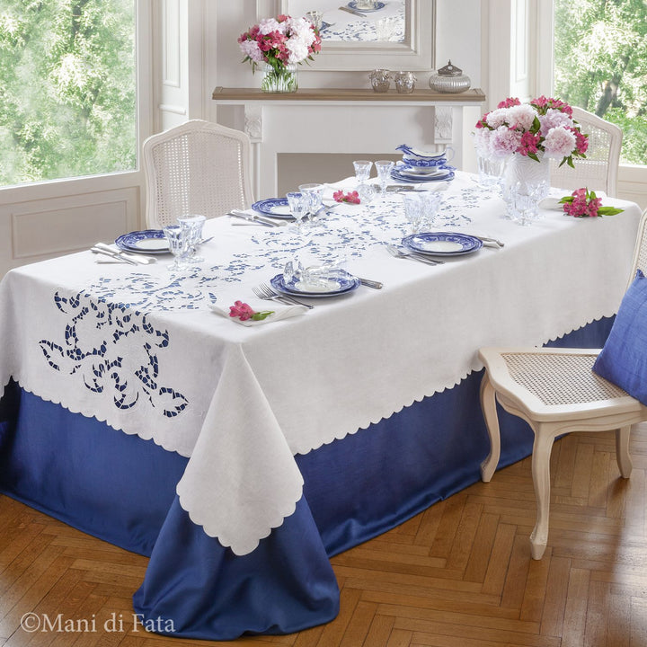 Disegno tela per tovaglia da 12 posti a intaglio