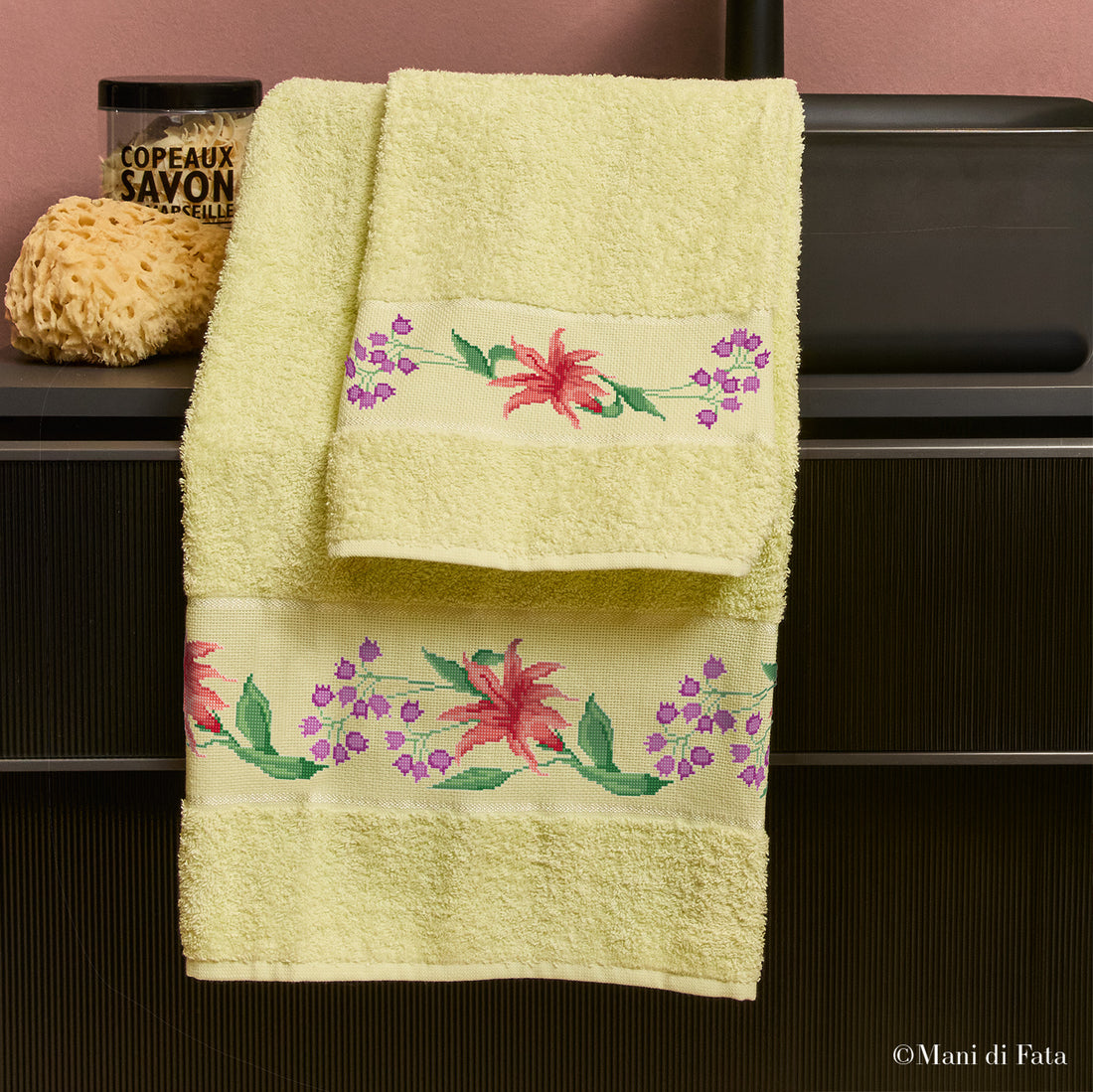 Kit parure spugna Asti verde Fiori e Campanelle ricamo punto croce