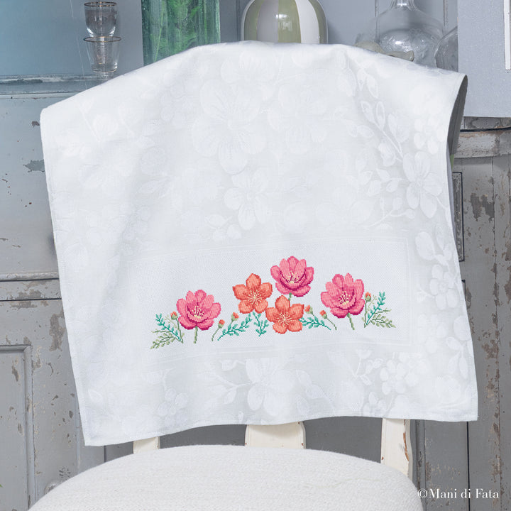 Kit asciugapiatti bianco Peonie e Ninfee ricamo a punto croce