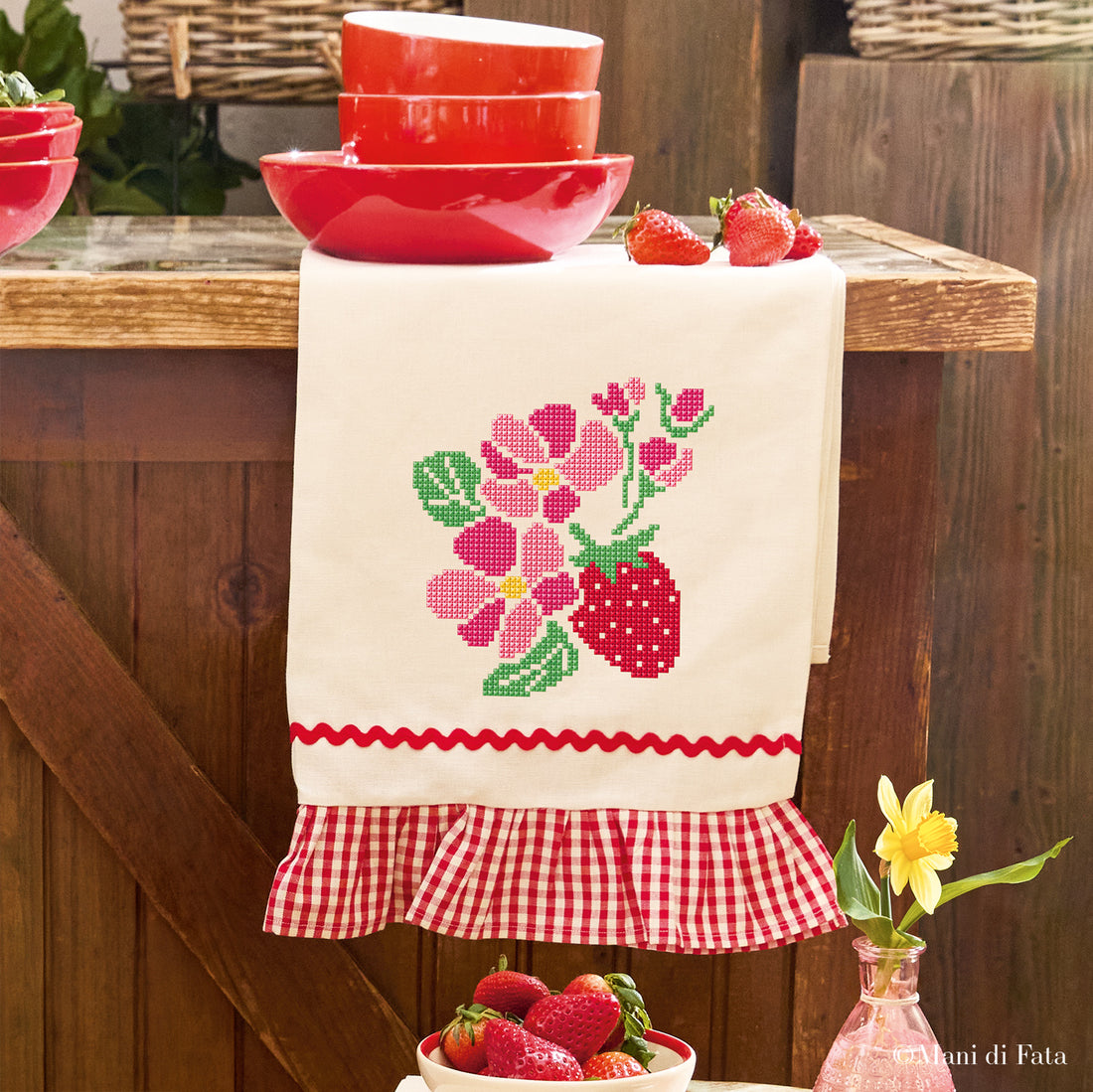 Kit asciugapiatti Fiore e Fragola ricamo punto croce