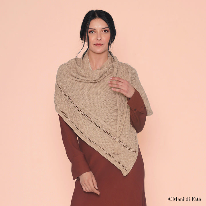 Kit scialle beige con nappa