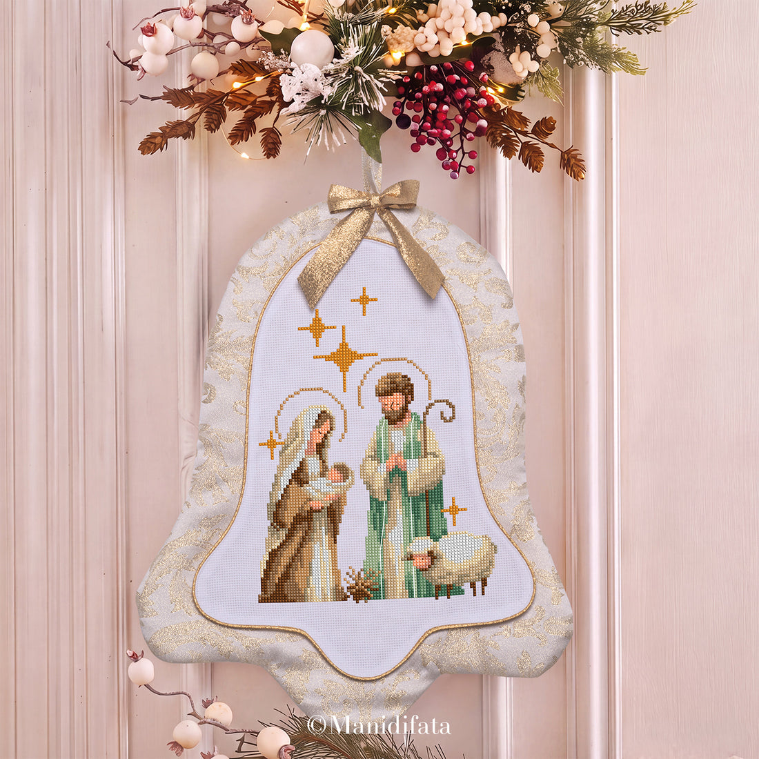 Kit fuoriporta campana jaquard oro Natività ricamo punto croce