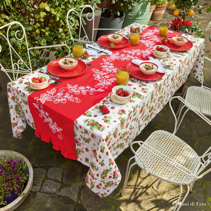 Kit runner rosso Fragole ricamo punti vari 