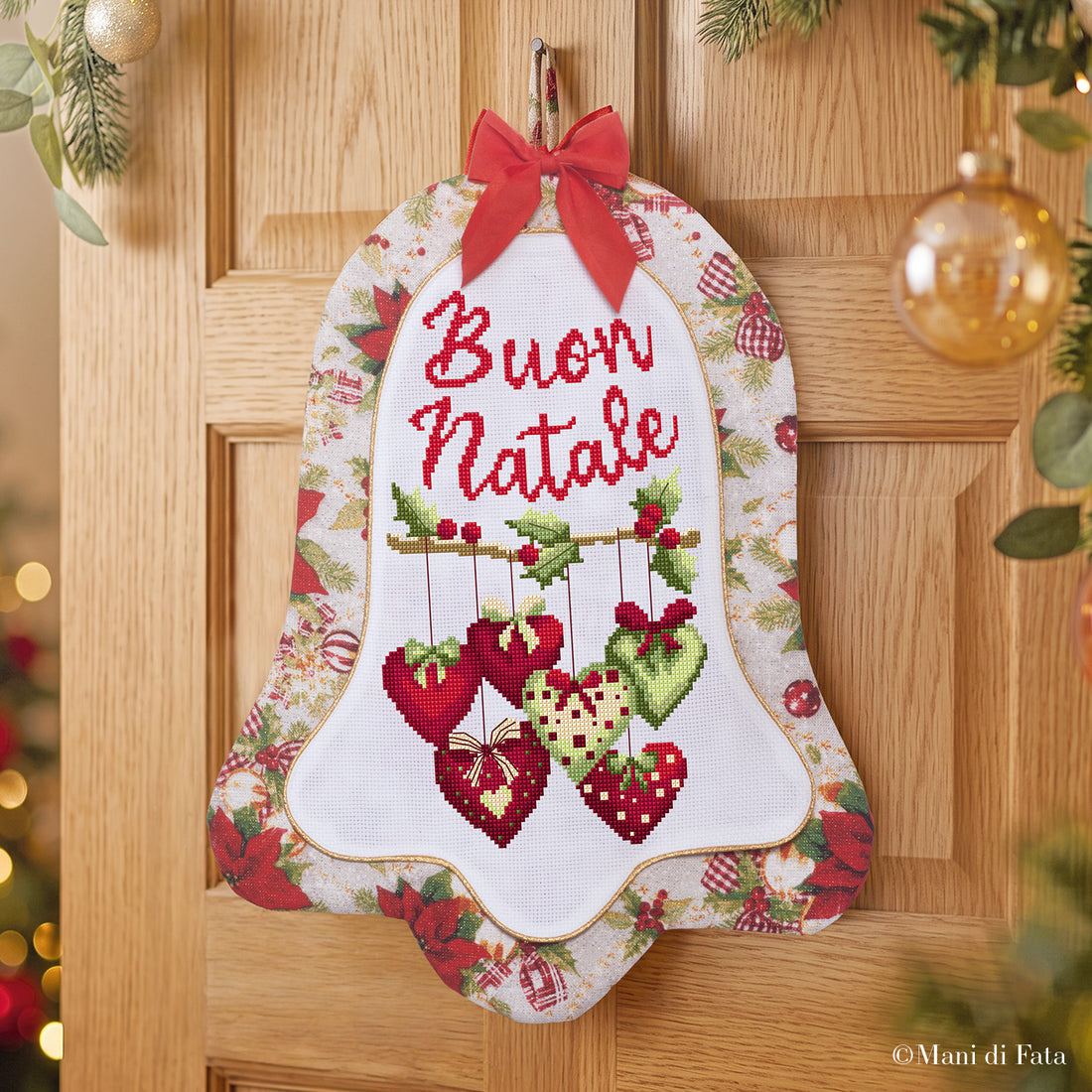 Kit fuoriporta campana Buon Natale e Cuoricini punto croce