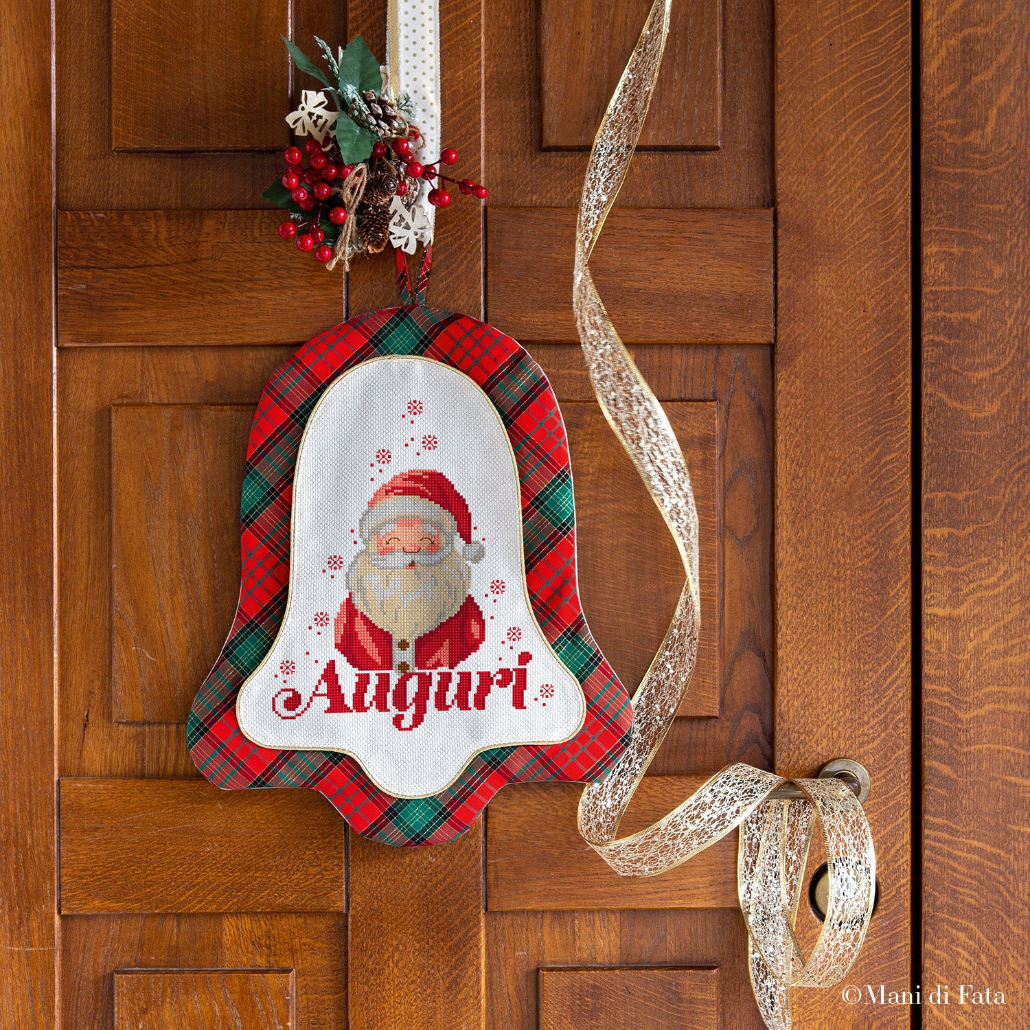 Kit fuoriporta natalizio a campana con ricamo Babbo Natale