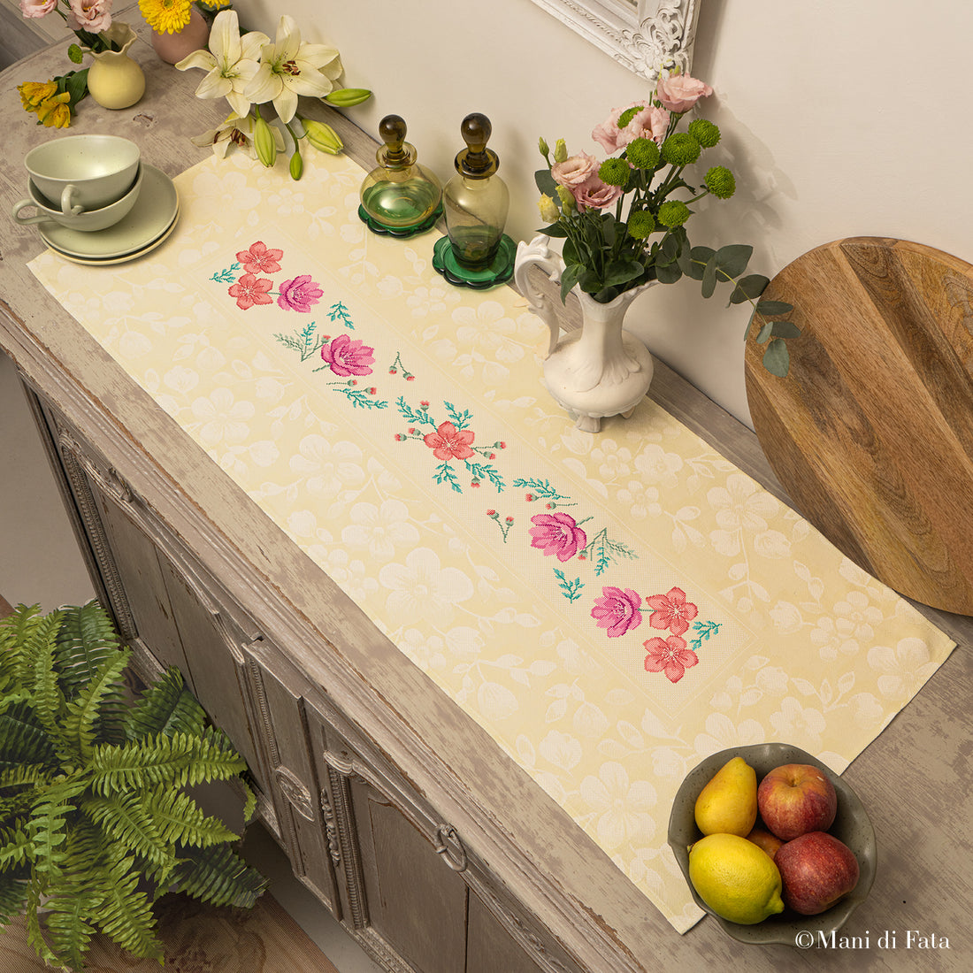 Kit runner giallo Peonie e Ninfee ricamo a punto croce