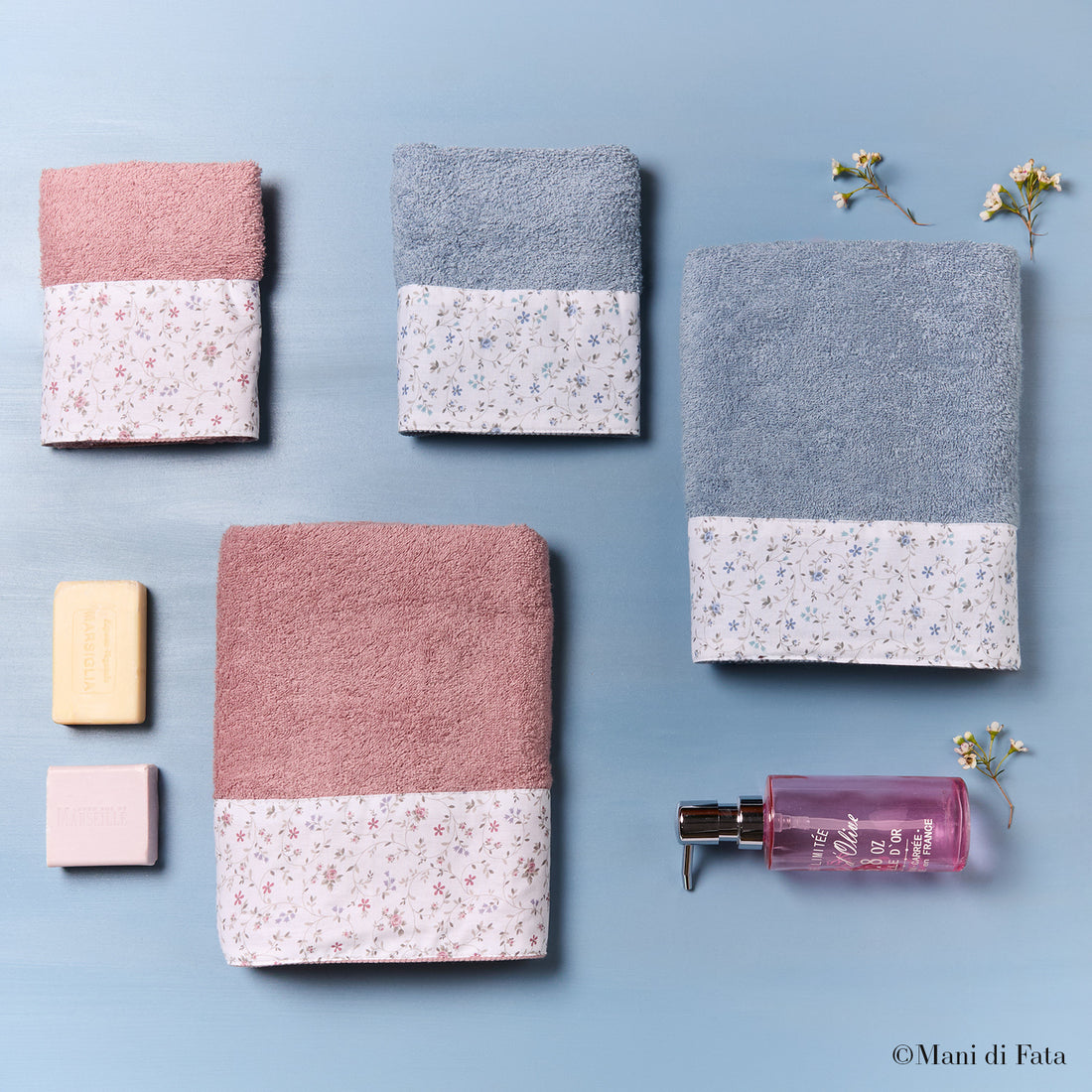 Coppia asciugamani bordo tessuto fiori