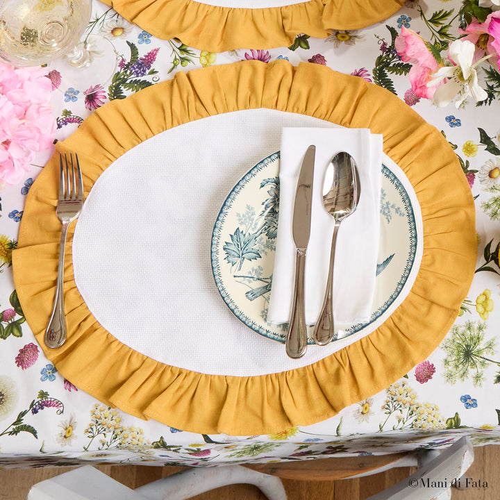 Sottopiatto con rouches senape da ricamare a punto croce