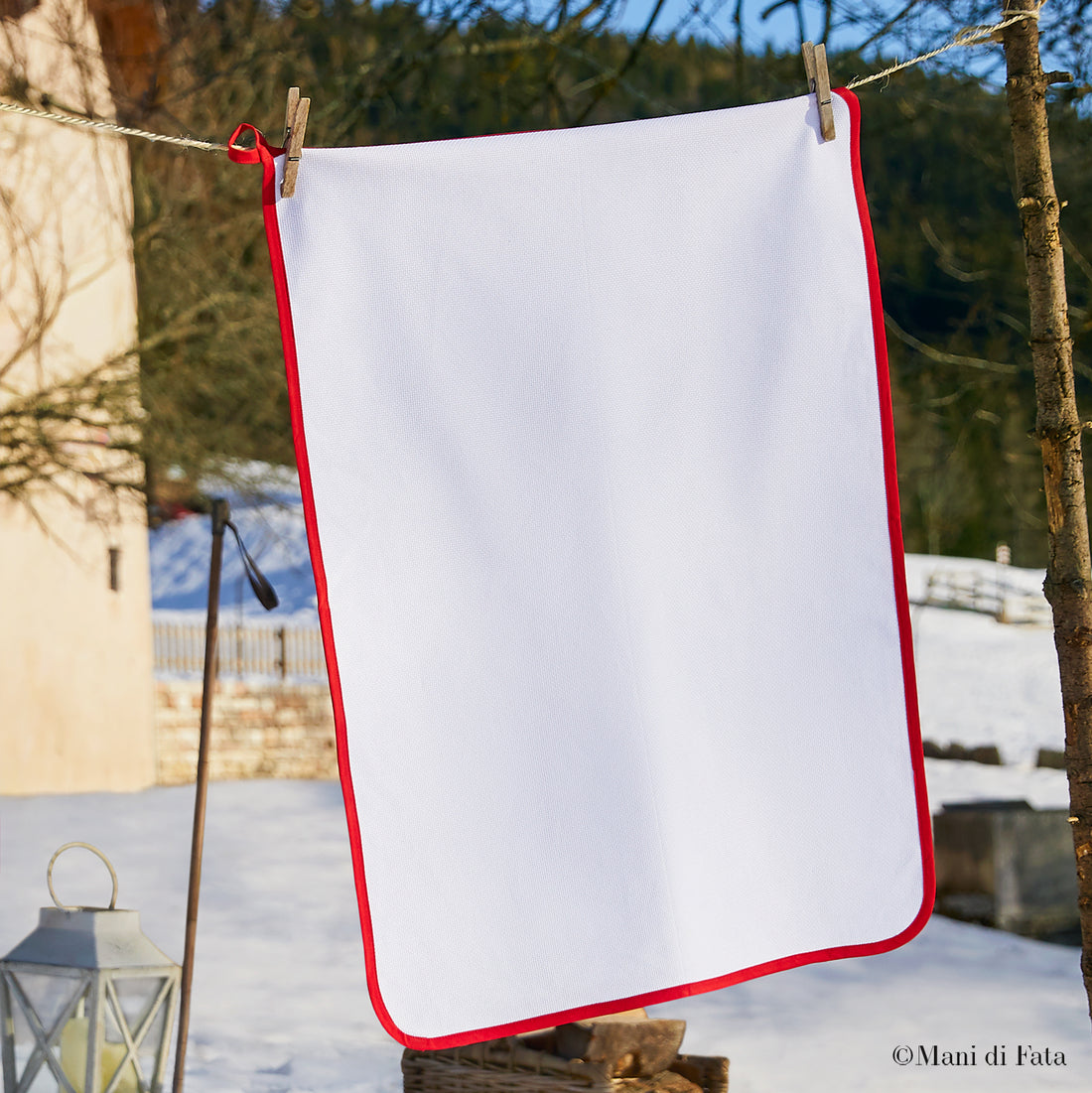 Stofinaccio in Aida di cotone bianco con sbieco rosso