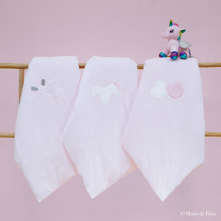 Copertina culla rosa in ciniglia con imbottitura