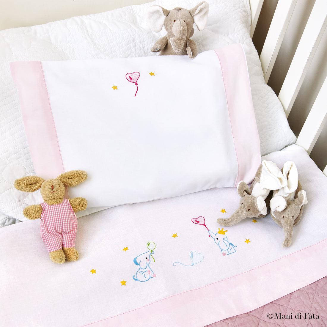 Lenzuolino culla in cotone Elefantini ricamo a mano