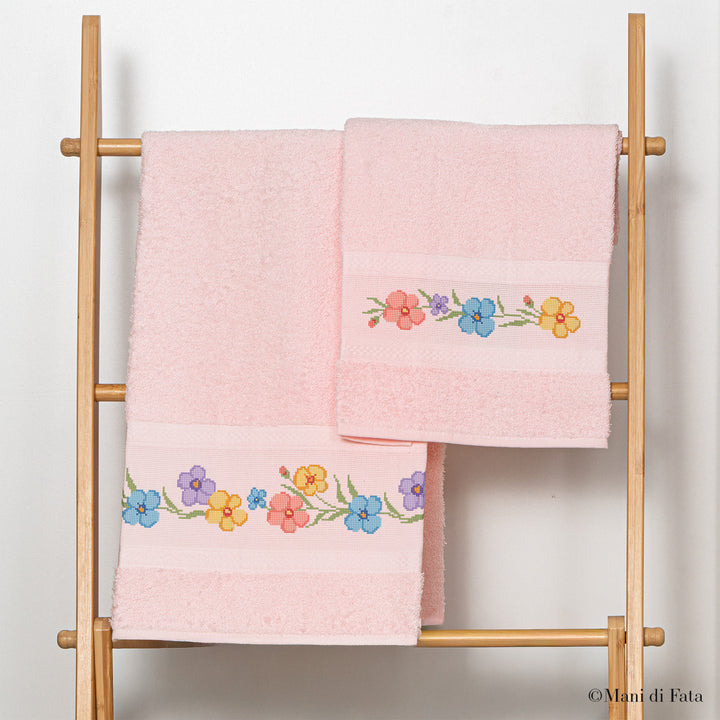 Kit parure asciugamani rosa Fiori di campo ricamo punto croce