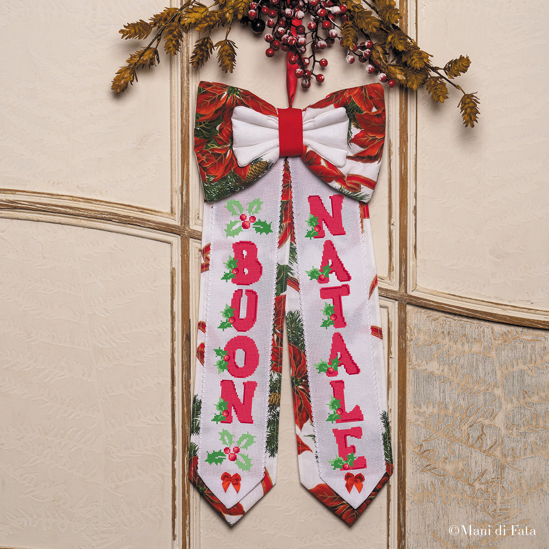 Kit fuoriporta natalizio ricamo punto croce Buon Natale