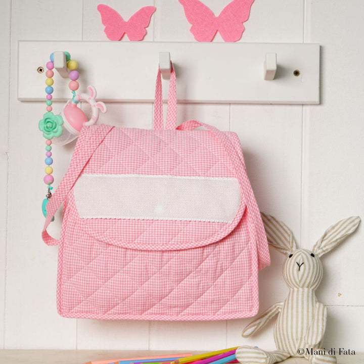 Zaino asilo in tessuto a quadretti rosa ricamo a punto croce