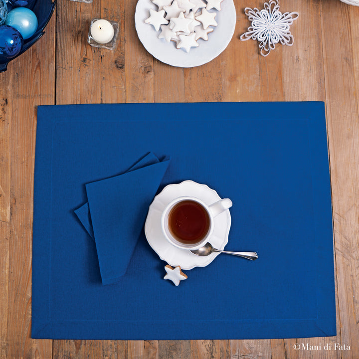 Tovaglietta americana con tovagliolo blu in cotone