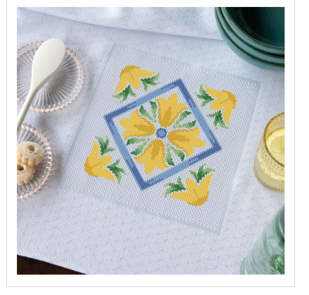 Kit asciugapiatti celeste a punto croce 'Maiolica'