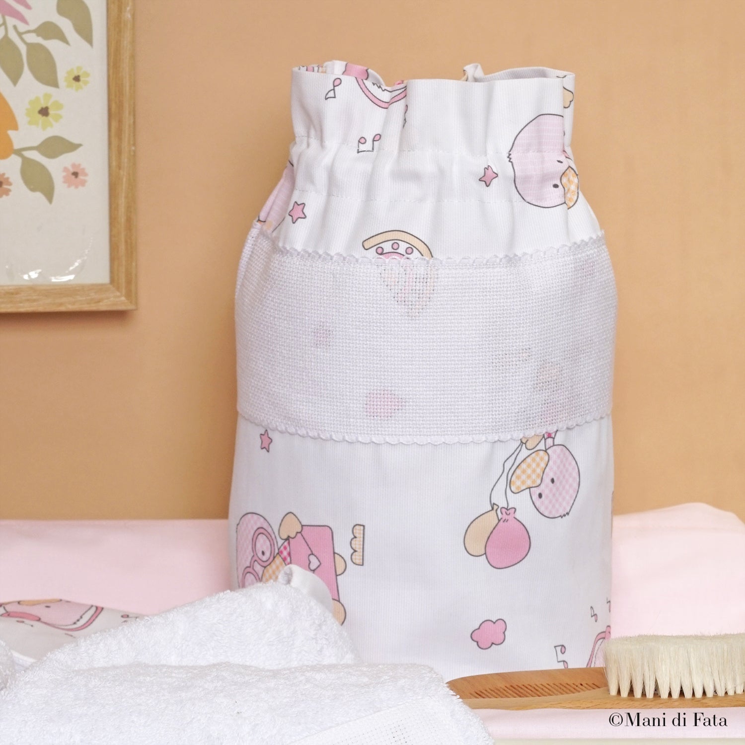 Portatutto baby da ricamare fantasia rosa 'Paperotti'