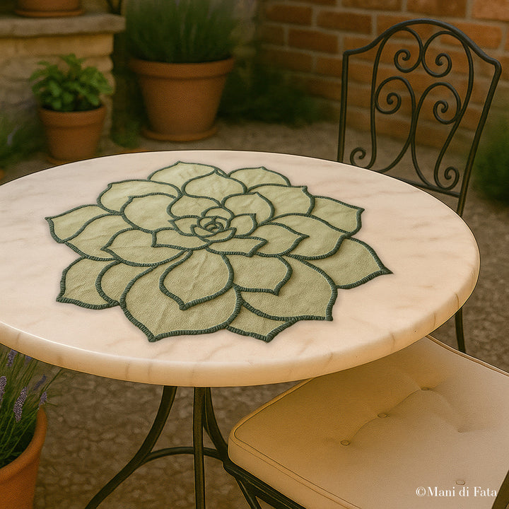 Kit centro in cotone disegnato con cactus da ricamare a intaglio