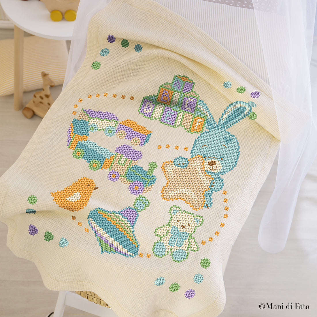 Kit copertina culla ricamo a punto croce bimbo Giochi e coniglietto
