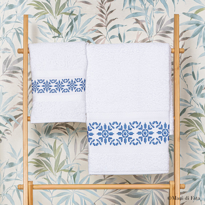 Kit parure asciugamani bianca Fiori stilizzati ricamo punto croce