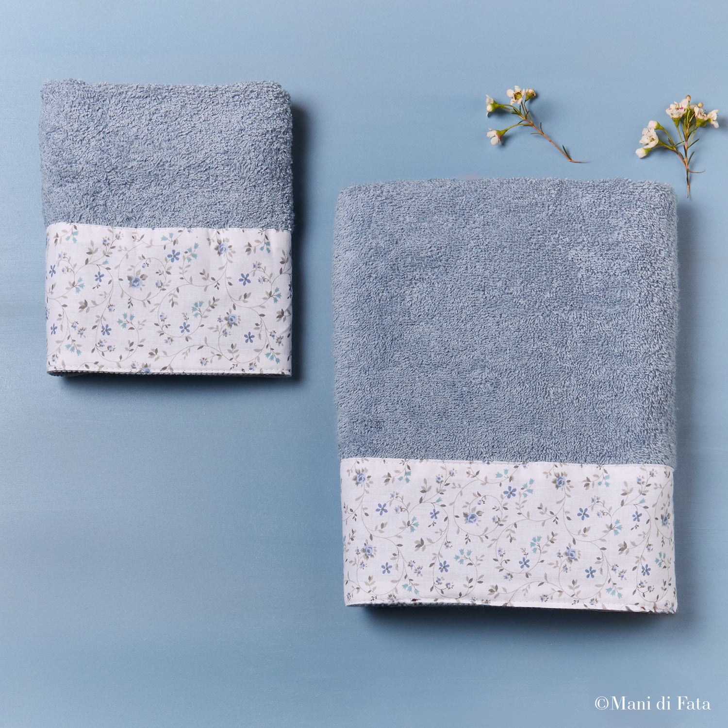Coppia asciugamani bordo tessuto fiori