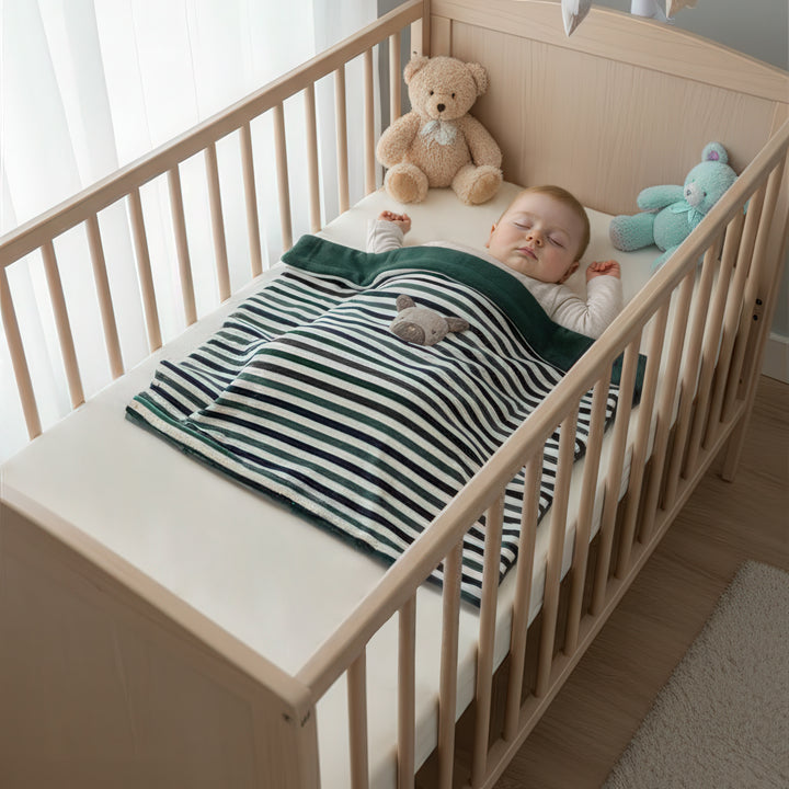 Copertina culla verde e blu Cagnolino