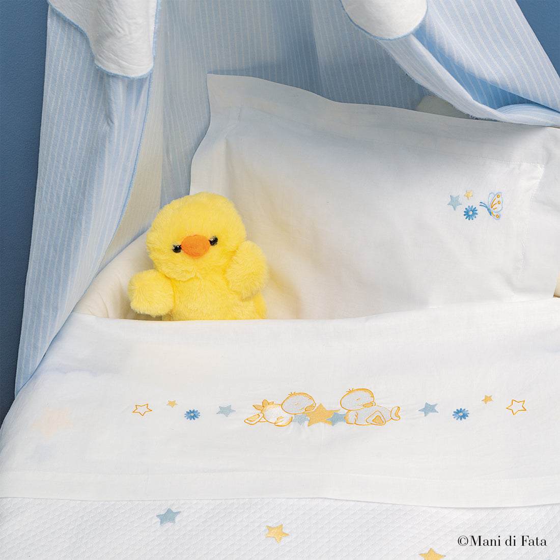 Kit lenzuolino in cotone bianco Paperotte ricamo punti vari