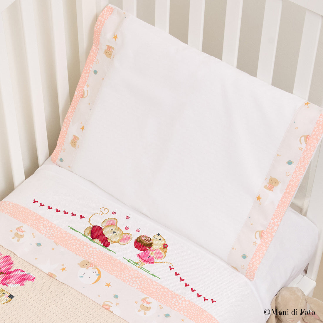 Kit parure da lettino rosa Topolini e cuori ricamo punto croce