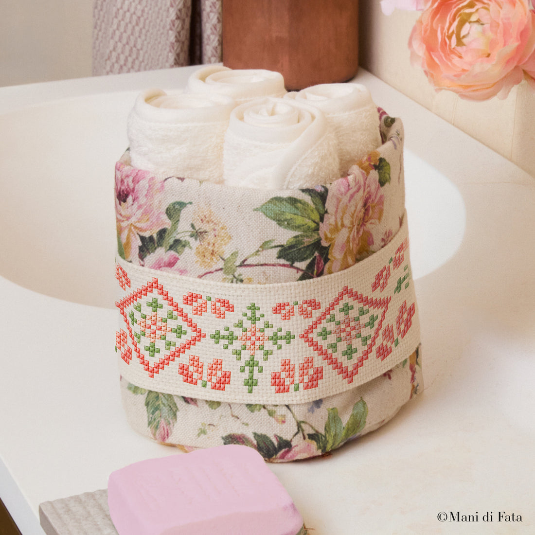 Kit porta lavette Rose e Geomterie ricamo punto croce