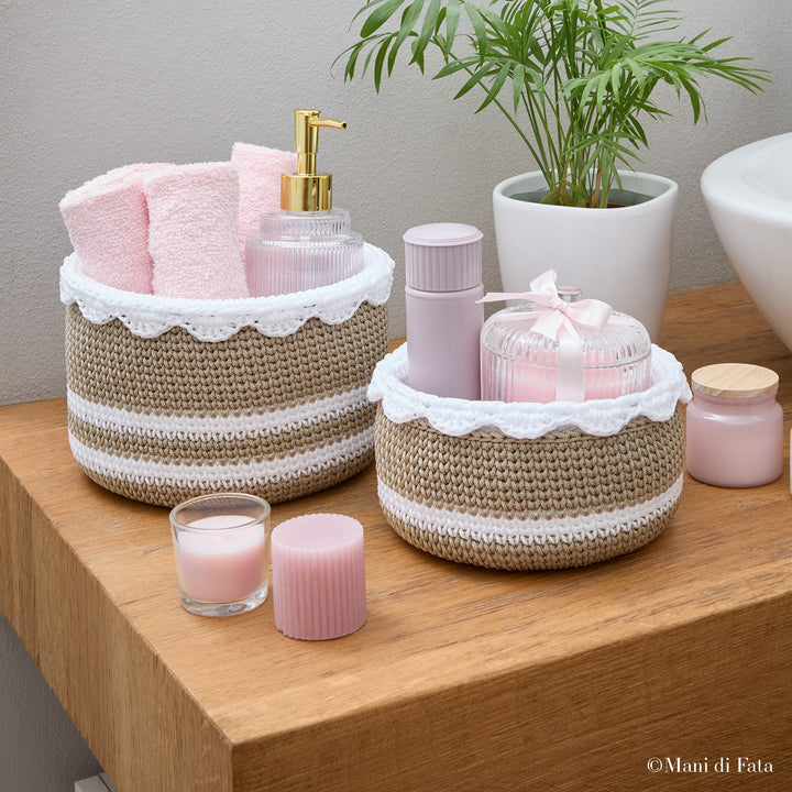 Kit coppia di cestini portatutto bagno avorio e bianco a uncinetto 