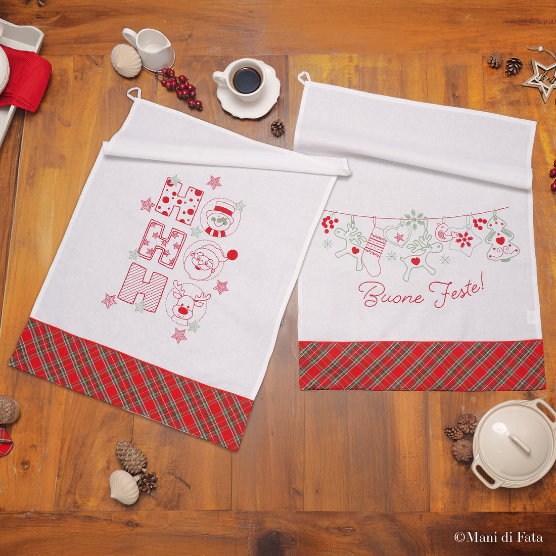 Kit 2 asciugapiatti scozzese Natale Magico ricamo punti vari